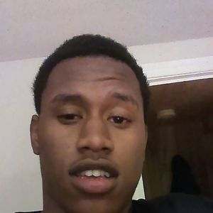 Meet your Posher, Deonta